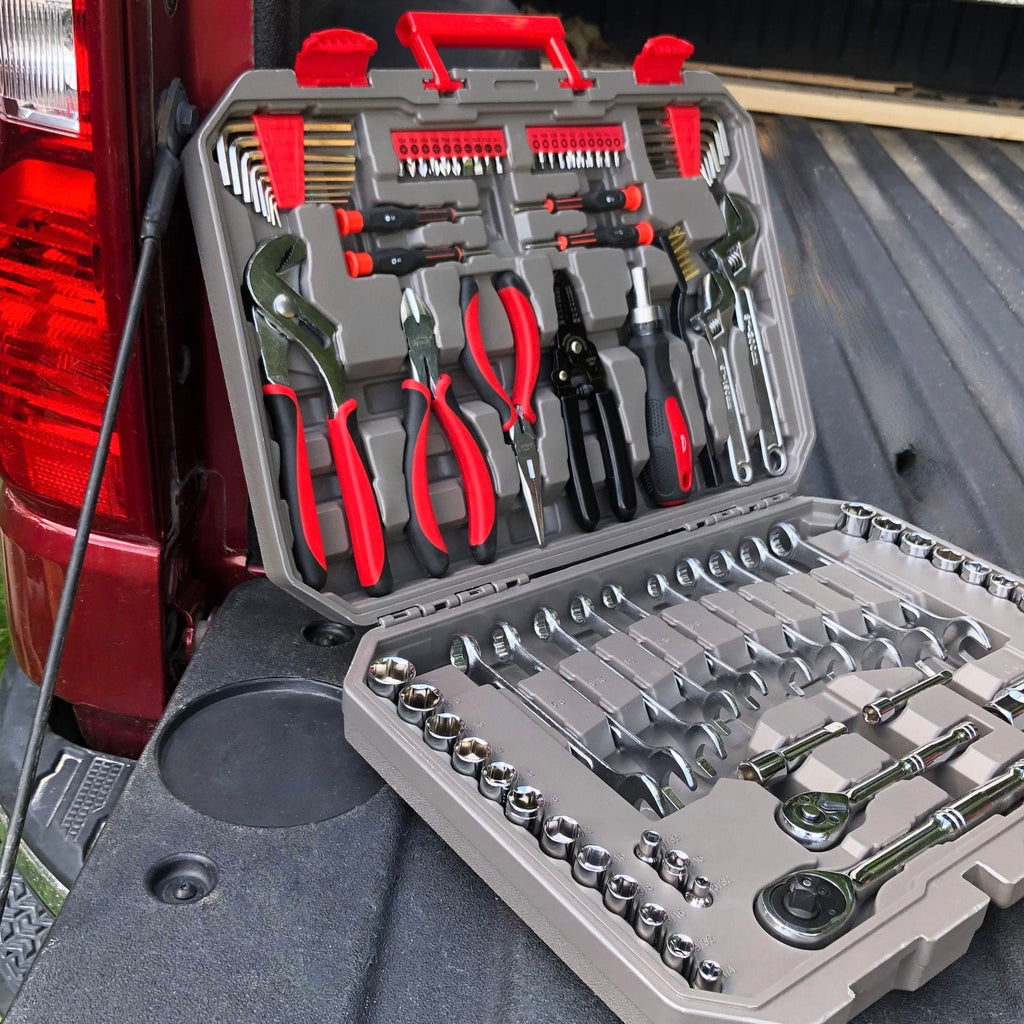 95 Piece Mechanics Tool Set in Metric and SAE for Small Engine